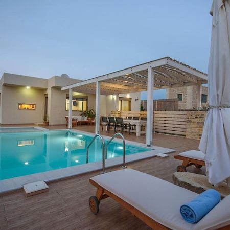 Golden Sky Villa Каміларіон Екстер'єр фото