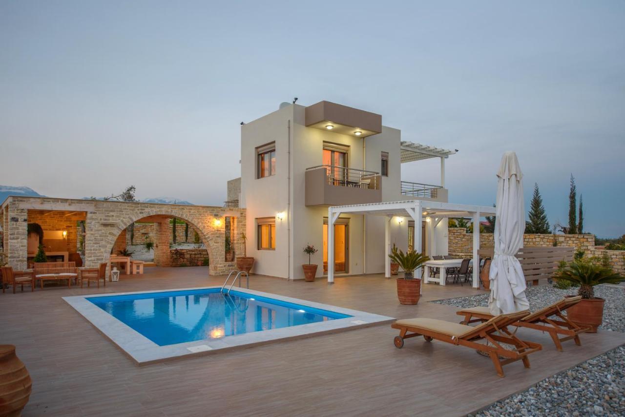 Golden Sky Villa Каміларіон Екстер'єр фото